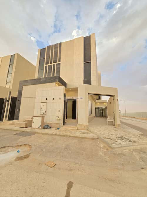 Villa 450 SQM Facing South on 15m Width Street Al-Janadriyah, East Riyadh, Riyadh
