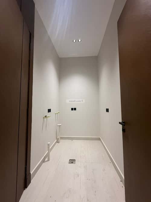 Villa 348 SQM Facing South on 25m Width Street Al-Mahdiyah, West Riyadh, Riyadh