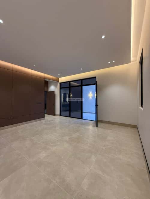 Villa 348 SQM Facing South on 25m Width Street Al-Mahdiyah, West Riyadh, Riyadh