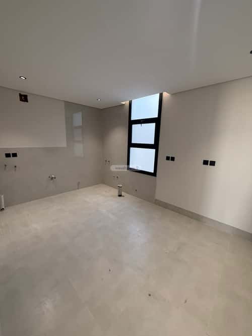 Villa 348 SQM Facing South on 25m Width Street Al-Mahdiyah, West Riyadh, Riyadh