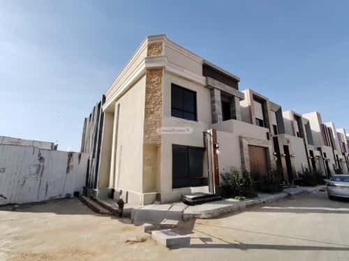 فيلا 343 متر مربع جنوبية غربية على شارع 15م الرمال، شرق الرياض، الرياض