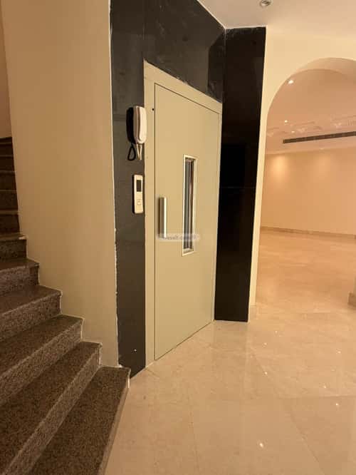 Villa 895 SQM Facing North West on 25m Width Street Obhur Al Janoubeyyah, North Jeddah, Jeddah
