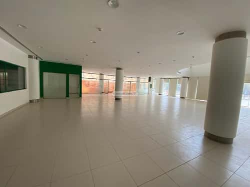 Building 1769 SQM Facing South with 3 Floors As-Sulaimanyah, Central Riyadh, Riyadh