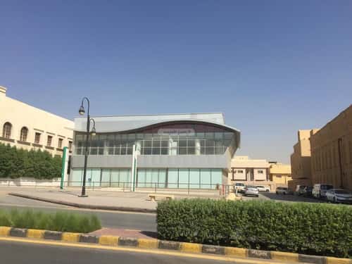 Building 1769 SQM Facing South with 3 Floors As-Sulaimanyah, Central Riyadh, Riyadh