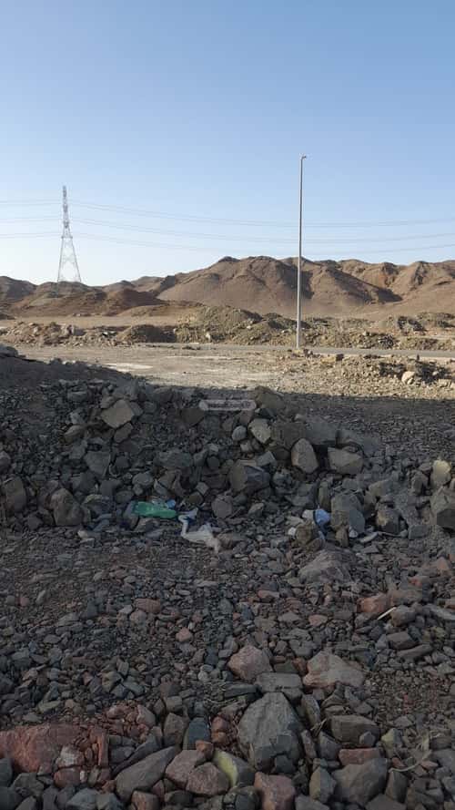 أرض 590 متر مربع شمالية على شارع 30م طيبة، المدينة المنورة