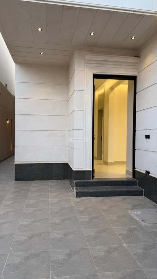 Floor 223 SQM with 3 Bedrooms Al-Janadriyah, East Riyadh, Riyadh