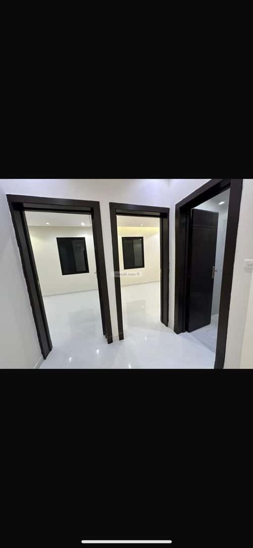 فيلا 337 متر مربع شمالية على شارع 25م السداد، الطائف