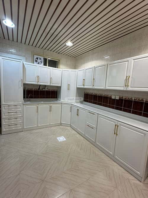 Villa 300 SQM Facing East with 5 Bedrooms Dahrat Laban, West Riyadh, Riyadh