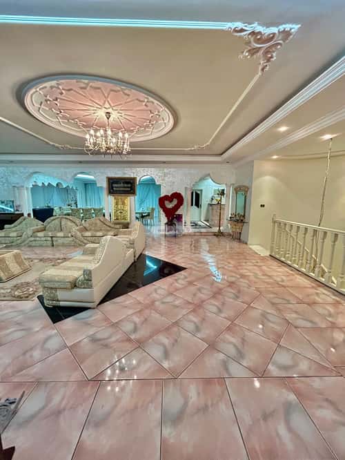 Building 772 SQM with 4 Floors Facing South Alzahraa, Makkah Al Mukarramah