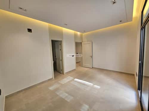 Floor 198 SQM with 5 Bedrooms Qurtubah, East Riyadh, Riyadh