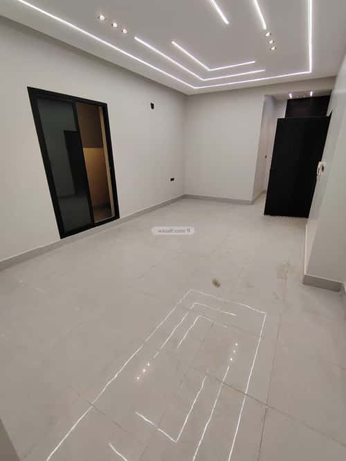 Floor 168 SQM with 4 Bedrooms Al- Nadwah, East Riyadh, Riyadh