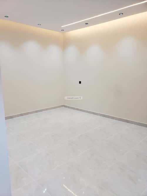 Villa 318 SQM Facing South on 12m Width Street Rayyadh, Alttayif
