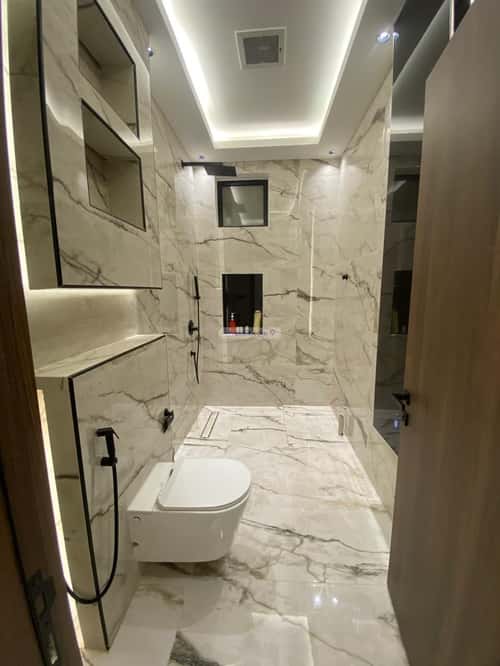 Floor 450 SQM with 3 Bedrooms Al-Arid, North Riyadh, Riyadh