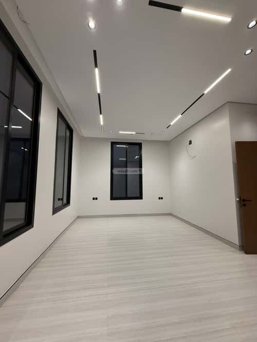 Villa 400 SQM Facing East on 20m Width Street Al-Mahdiyah, West Riyadh, Riyadh