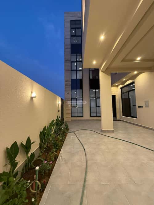 Villa 400 SQM Facing East on 20m Width Street Al-Mahdiyah, West Riyadh, Riyadh