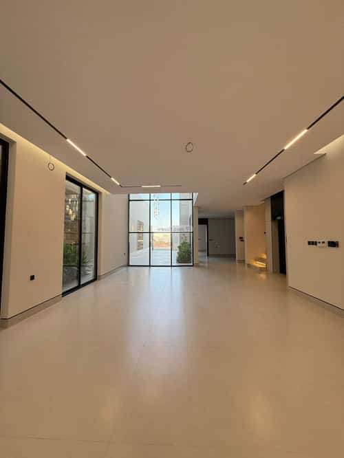 Villa 644 SQM Facing East on 25m Width Street Al-Mahdiyah, West Riyadh, Riyadh