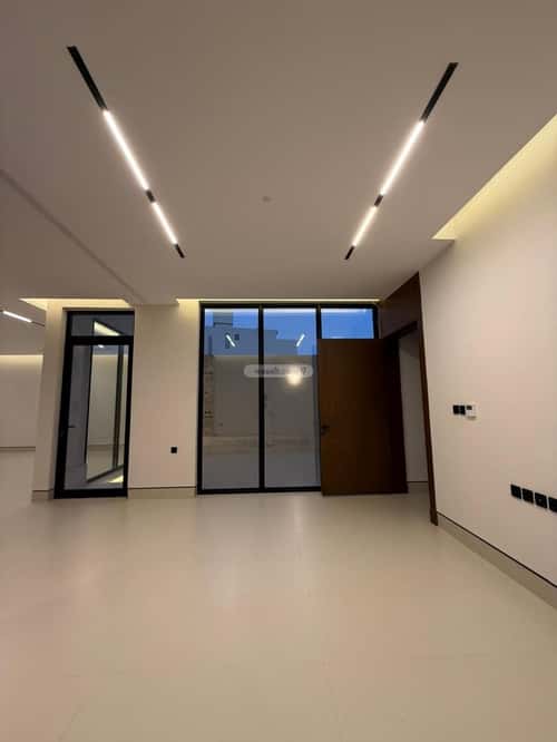 Villa 644 SQM Facing East on 25m Width Street Al-Mahdiyah, West Riyadh, Riyadh