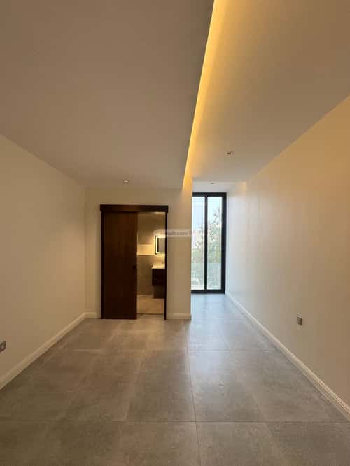 Villa 929 SQM Facing South with 3 Bedrooms Al Naeem, North Jeddah, Jeddah