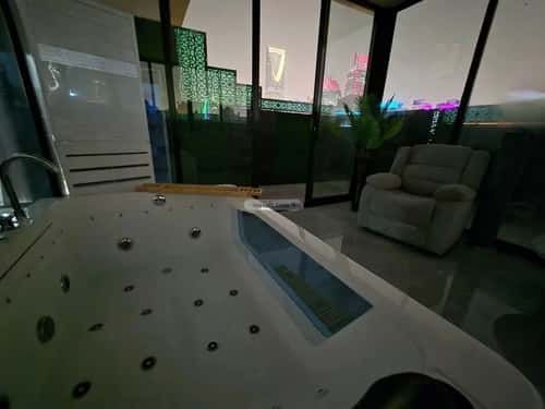 شقة 345 متر مربع ب 6 غرف العليا، وسط الرياض، الرياض