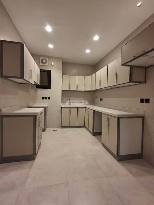Apartment 489 SQM with 3 Bedrooms Al Faysaleyyah, North Jeddah, Jeddah