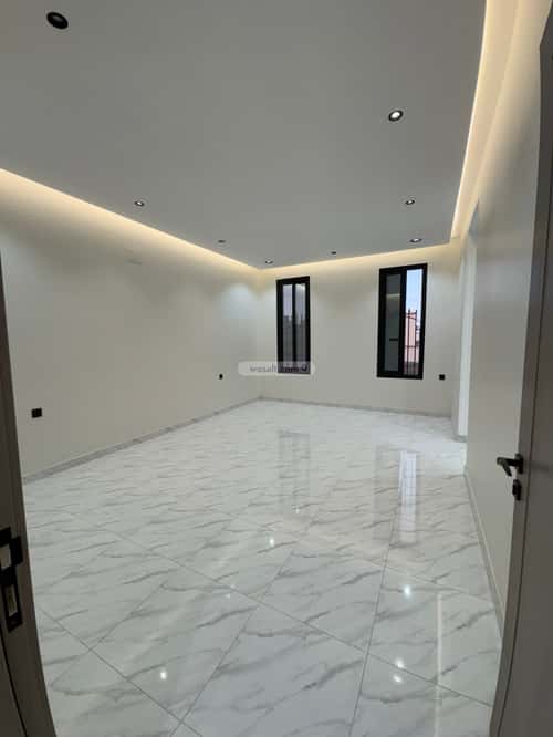 Villa 300 SQM Facing South on 15m Width Street North Of Solidarity, Khamis Mushait