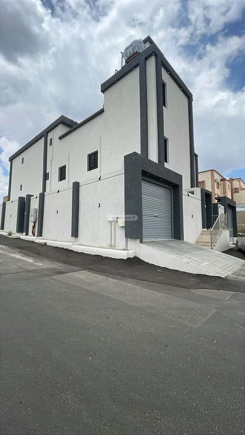 Apartment with 7 Bedrooms Al Bared, Ahad Rafidah