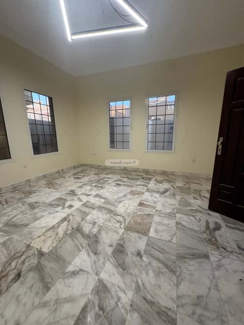 Villa 400 SQM Facing South with 5 Bedrooms Al Swaryee, North Jeddah, Jeddah