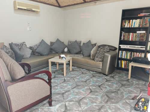 Villa 750 SQM Facing West on 20m Width Street Al Fysalyah, Aldammam