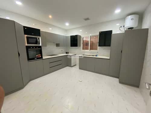 Apartment 217 SQM with 4 Bedrooms Teebh, Aldammam