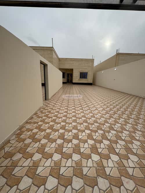 Floor 700 SQM with 7 Bedrooms The Districts, Hayil