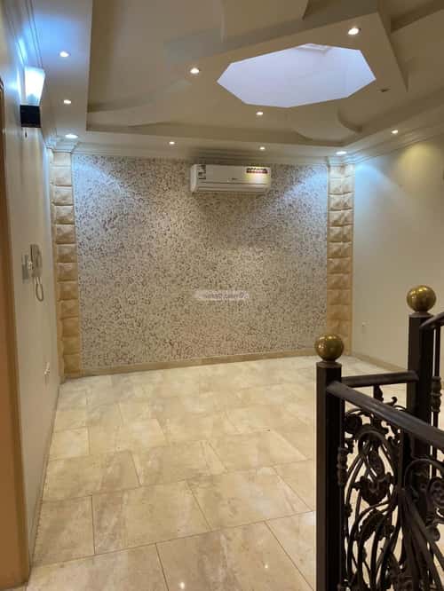 Villa 400 SQM Facing East with 9 Bedrooms Al Faisaliyah, Diriyah