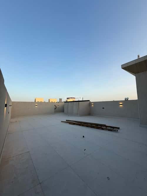 Villa 663 SQM Facing East on 25m Width Street Al-Mahdiyah, West Riyadh, Riyadh