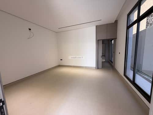 Floor 199 SQM with 5 Bedrooms Qurtubah, East Riyadh, Riyadh