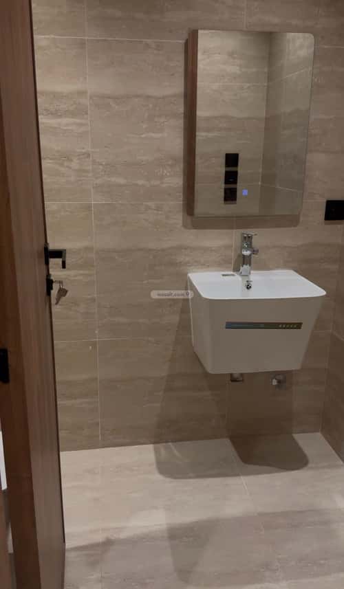 Apartment with 3 Bedrooms Ar-Rawdah, East Riyadh, Riyadh