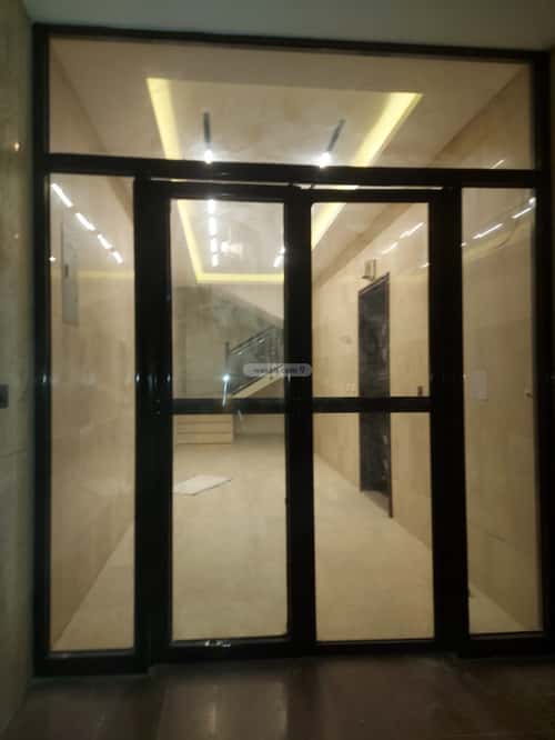 شقة 625 متر مربع ب 3 غرف الورود، شمال الرياض، الرياض