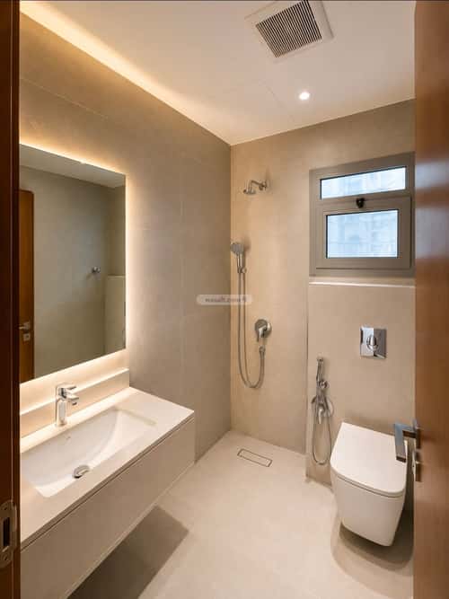 Apartment with 5 Bedrooms As-Sahafa, North Riyadh, Riyadh