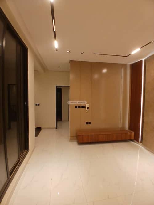 Apartment 222 SQM with 5 Bedrooms Ar-Rimal, East Riyadh, Riyadh