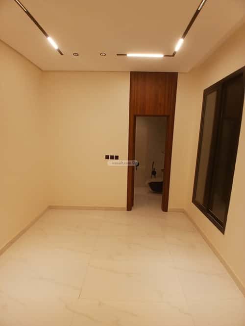 Floor 146 SQM with 5 Bedrooms Ar-Rimal, East Riyadh, Riyadh