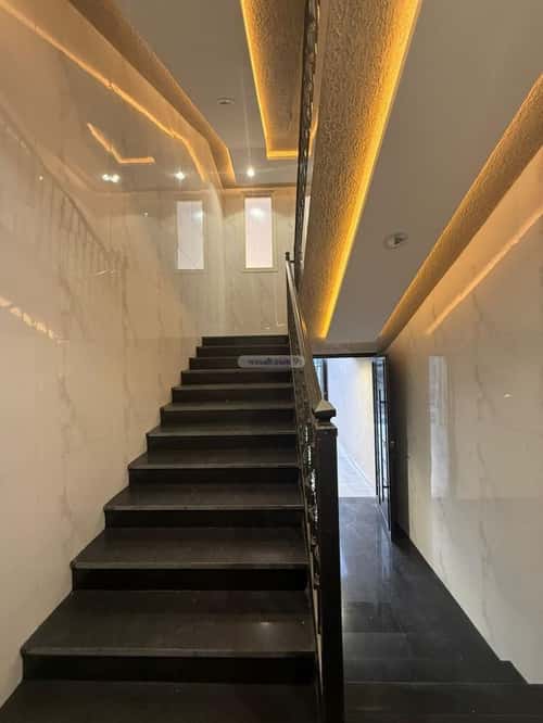 Apartment 379 SQM with 7 Bedrooms Al Qiran, Khamis Mushait