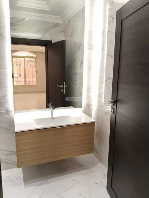 Villa 355 SQM Facing North on 16m Width Street Al Mohammadeyyah, North Jeddah, Jeddah