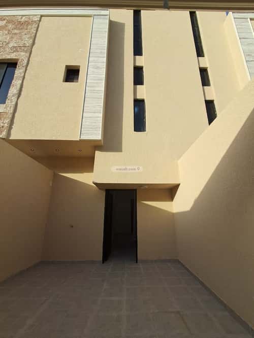 Floor 273 SQM with 6 Bedrooms Twaeeq, West Riyadh, Riyadh