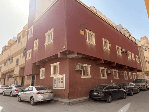 Building Facing South Ash-Shomaisi, Central Riyadh, Riyadh
