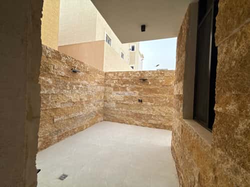 Villa 310 SQM Facing North on 15m Width Street Ar-Rimal, East Riyadh, Riyadh