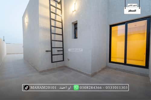 فيلا 250 متر مربع جنوبية على شارع 20م الشراع، الخبر