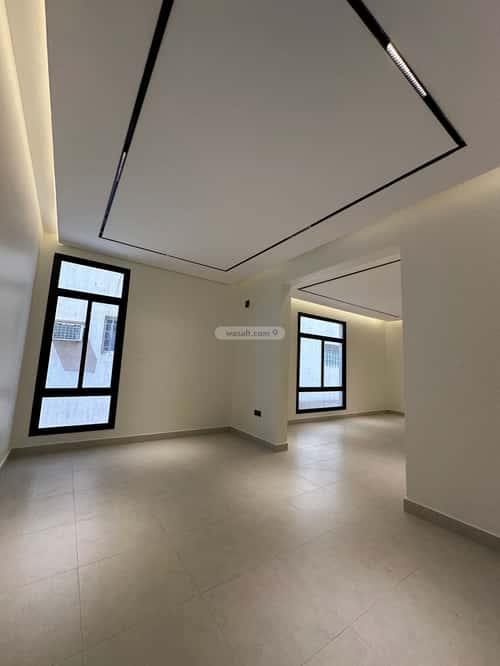 Floor 205 SQM with 4 Bedrooms Ar-Rimal, East Riyadh, Riyadh