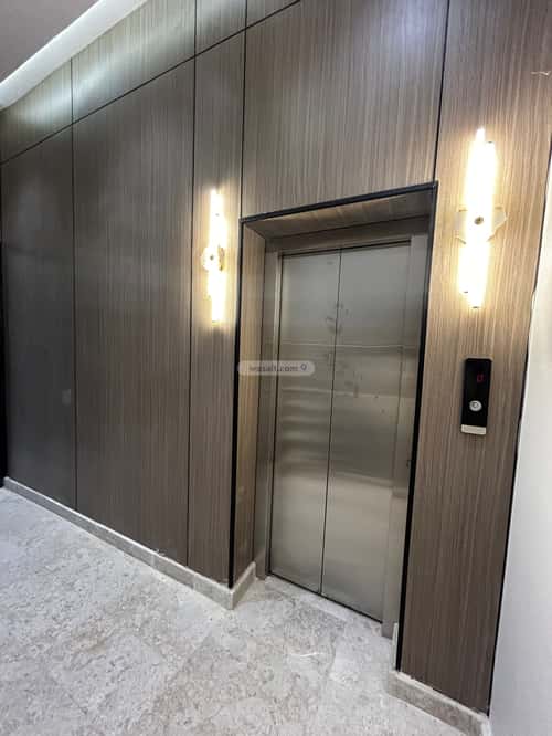 Floor 200 SQM with 5 Bedrooms Twaeeq, West Riyadh, Riyadh