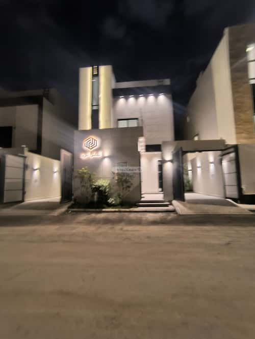 Villa 312 SQM Facing West on 15m Width Street Ar-Rimal, East Riyadh, Riyadh