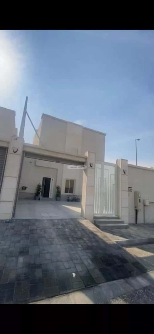 Villa 357 SQM Facing North West on 20m Width Street Al Lo'A Lo'A, Khobar