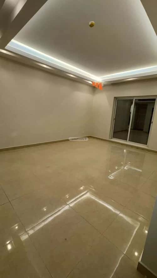شقة 154 متر مربع ب 3 غرف الجامعة، الظهران