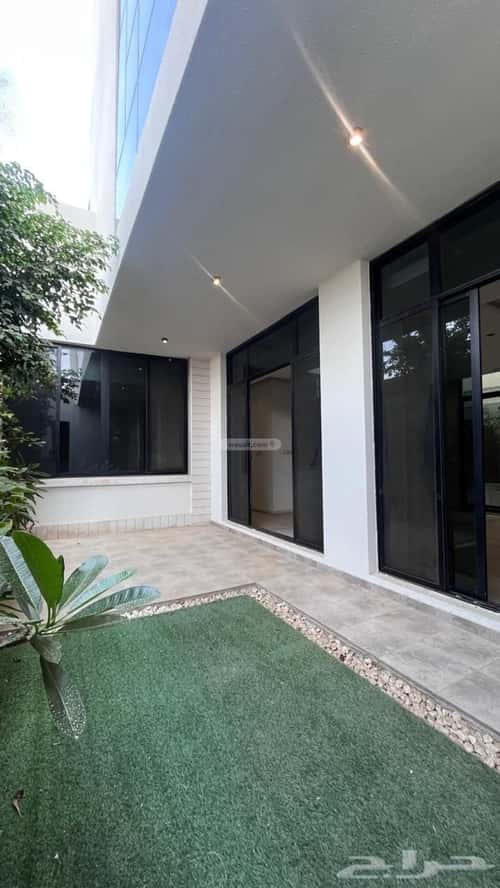 Villa 300 SQM Facing East on 30m Width Street Al-Amamah, Khamis Mushait